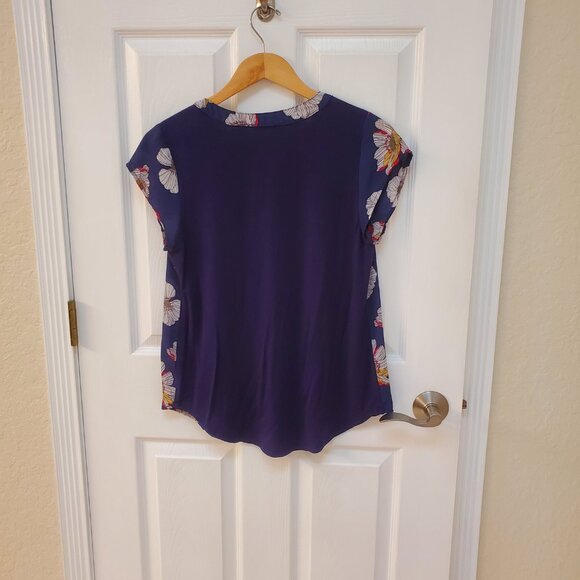 Papermoon Navy Floral Top Size Small - Mixed Material - Picture 6 of 8